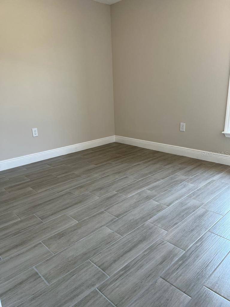 Cocoa, FL 32922,1042 HICKORY LN