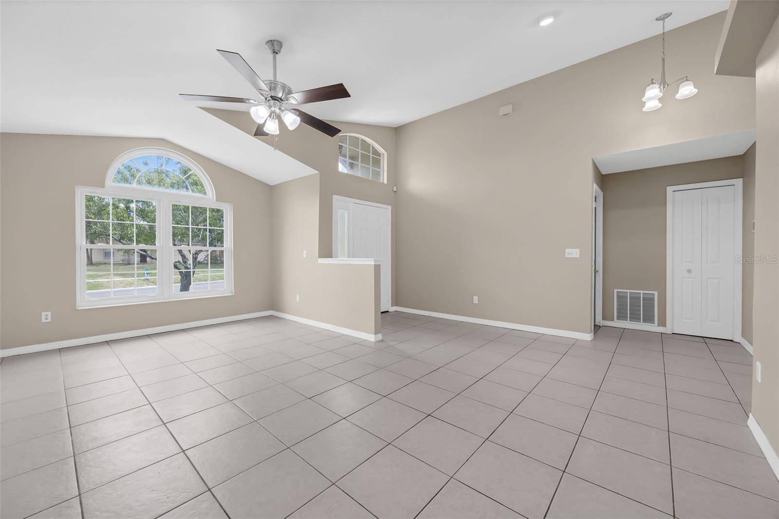Orlando, FL 32828,12832 DOWNSTREAM CIR