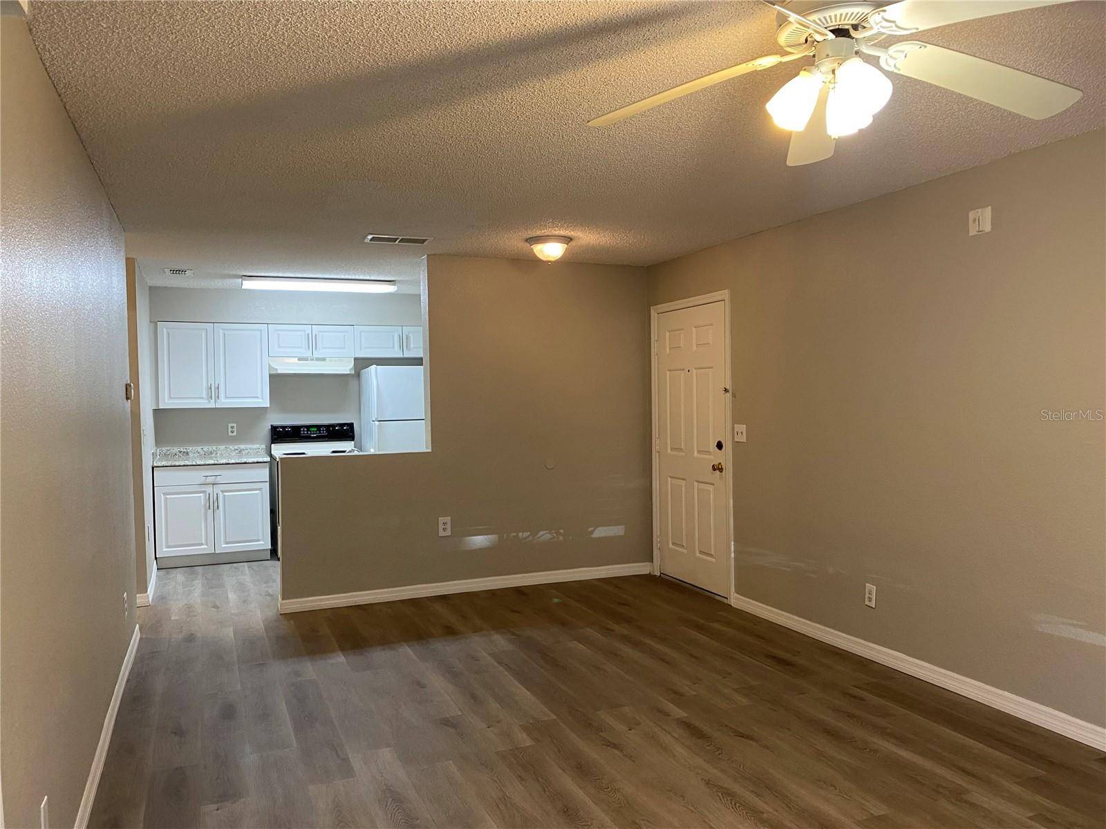 Orlando, FL 32835,1051 S HIAWASSEE RD #2113