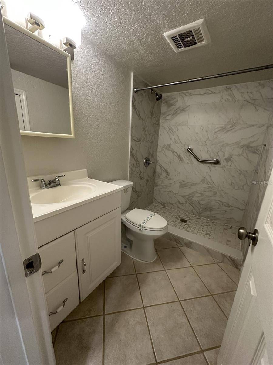 Winter Park, FL 32792,234 SCOTTSDALE SQ #234