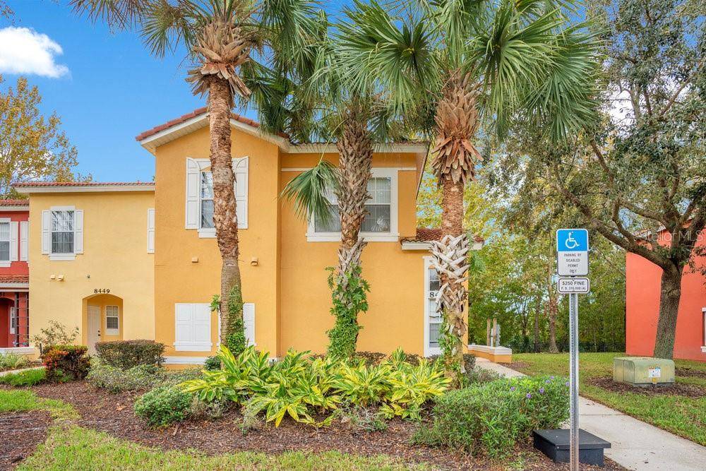 Kissimmee, FL 34747,8447 CRYSTAL COVE LOOP