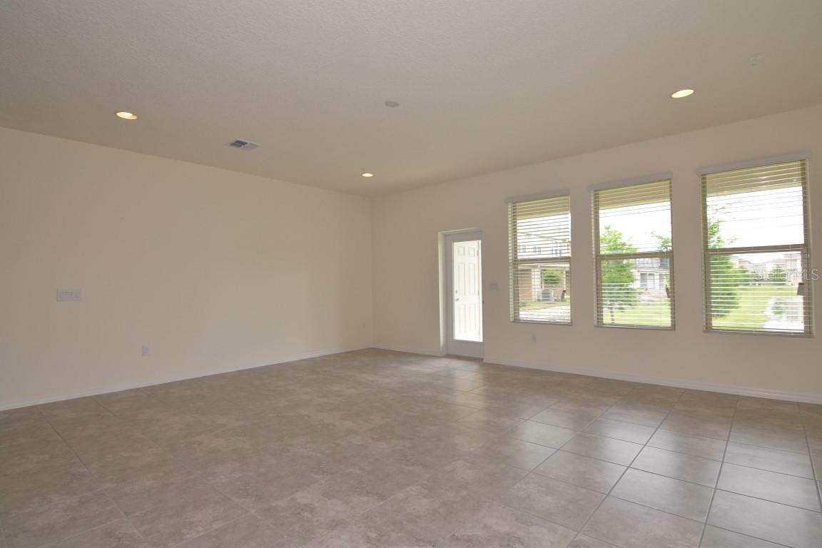 Sanford, FL 32771,417 MERRY BROOK CIR