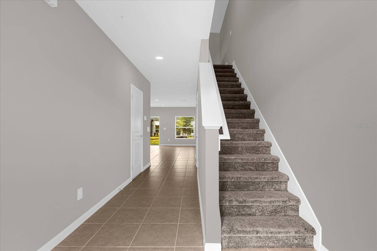 Sanford, FL 32771,146 CAPE HONEYSUCKLE PL