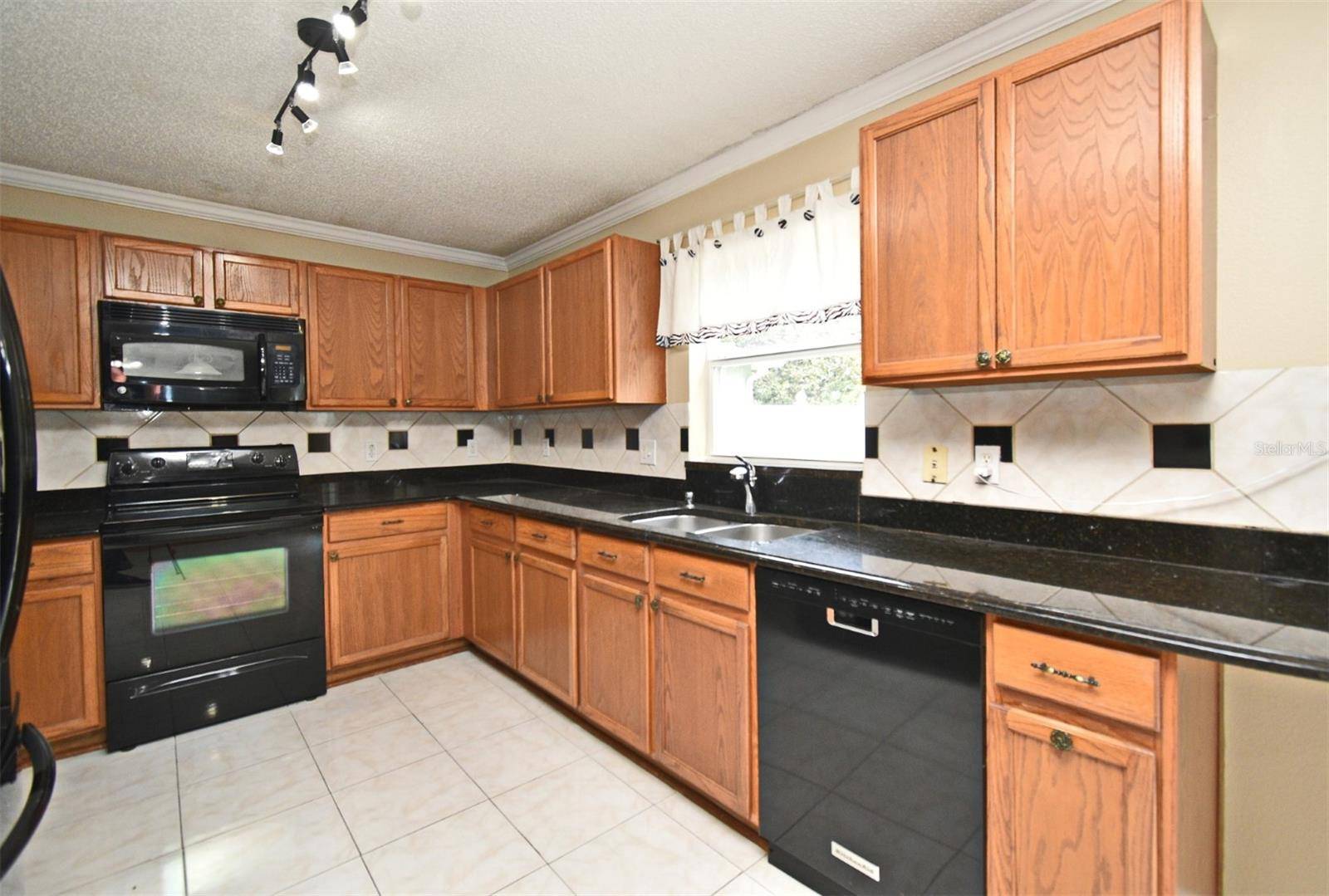 Sanford, FL 32771,115 BRISTOL FOREST TRL