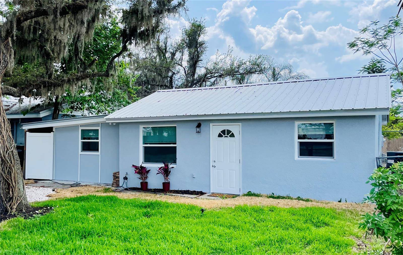Lakeland, FL 33815,934 SAVANNAH AVE