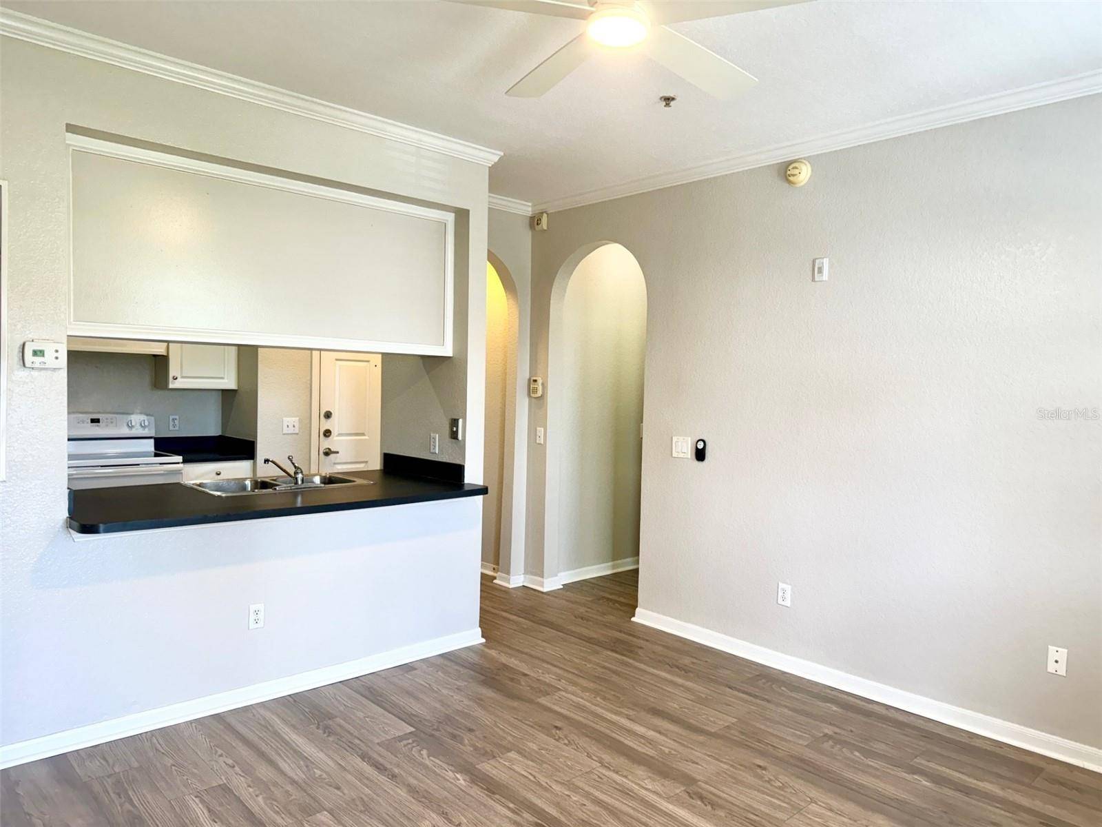 Orlando, FL 32801,860 N ORANGE AVE #371