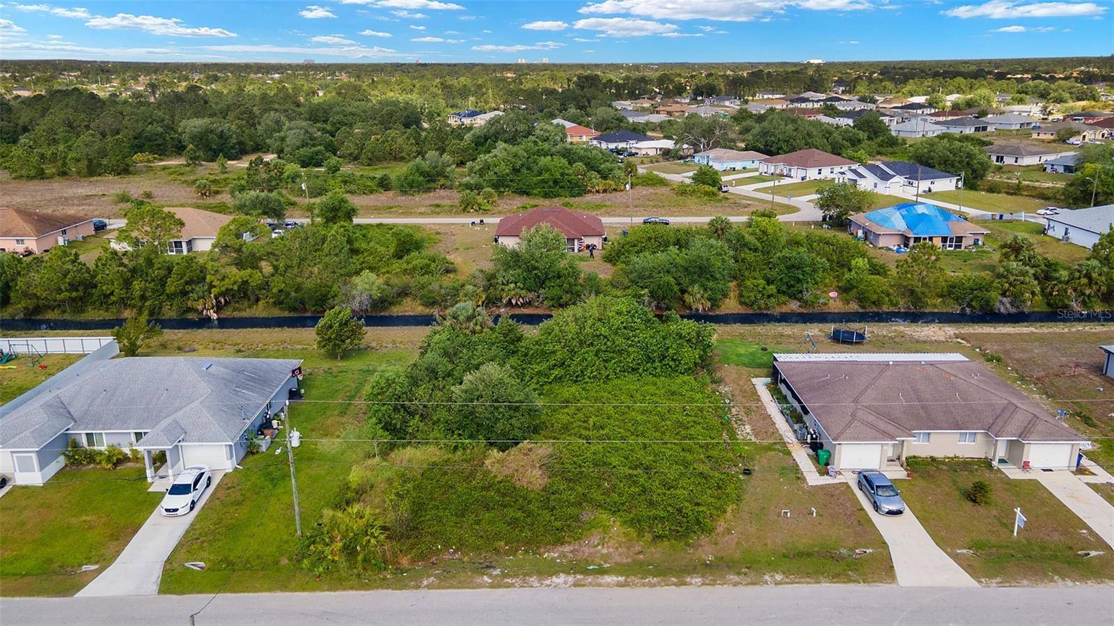 Lehigh Acres, FL 33973,1518 HAVILAND AVE S
