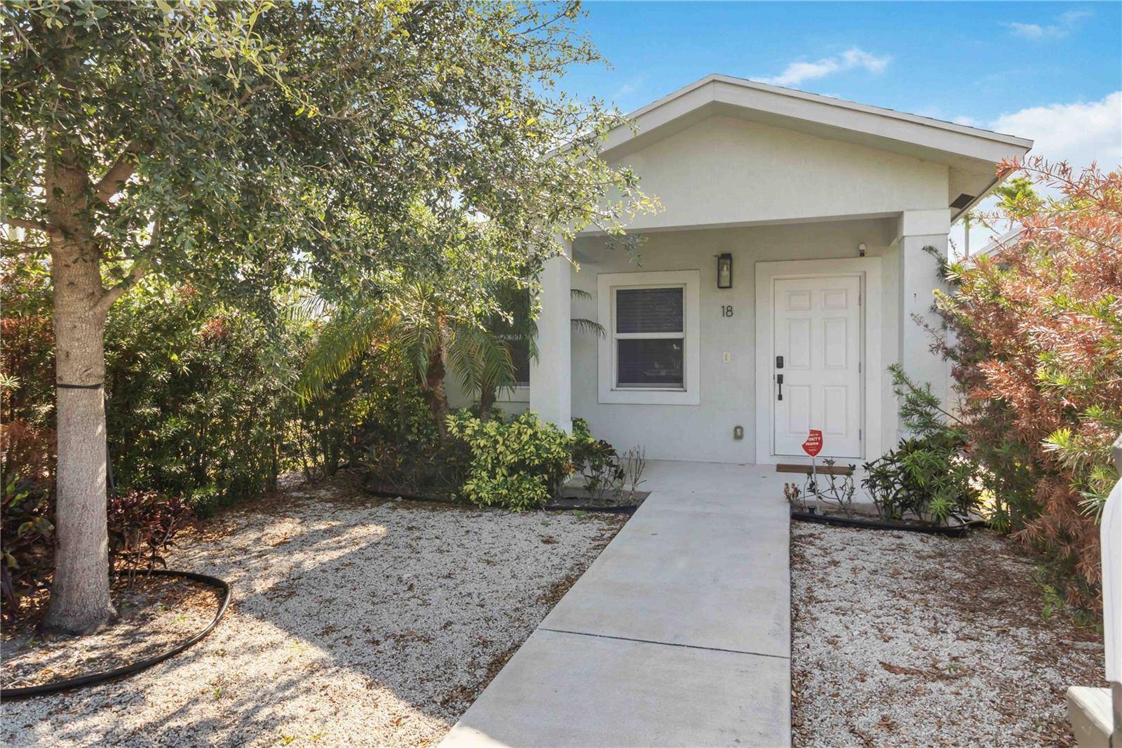 Lake Worth, FL 33460,18 S D ST