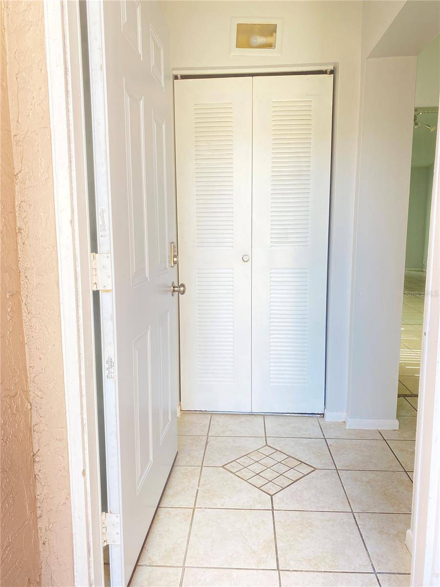 Orlando, FL 32839,2468 CITRUS CLUB LN #502
