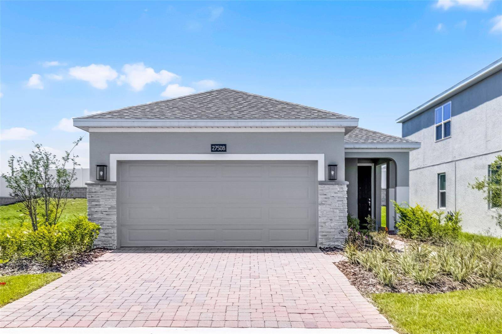 Howey In The Hills, FL 34737,27508 STELLAR SEA WAY