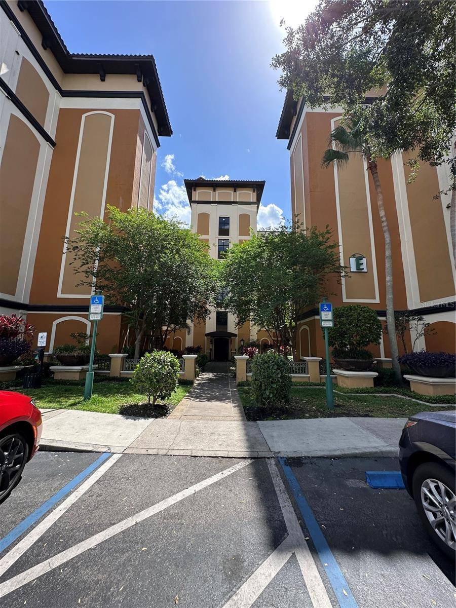 Orlando, FL 32821,12527 FLORIDAYS RESORT DR #506-E