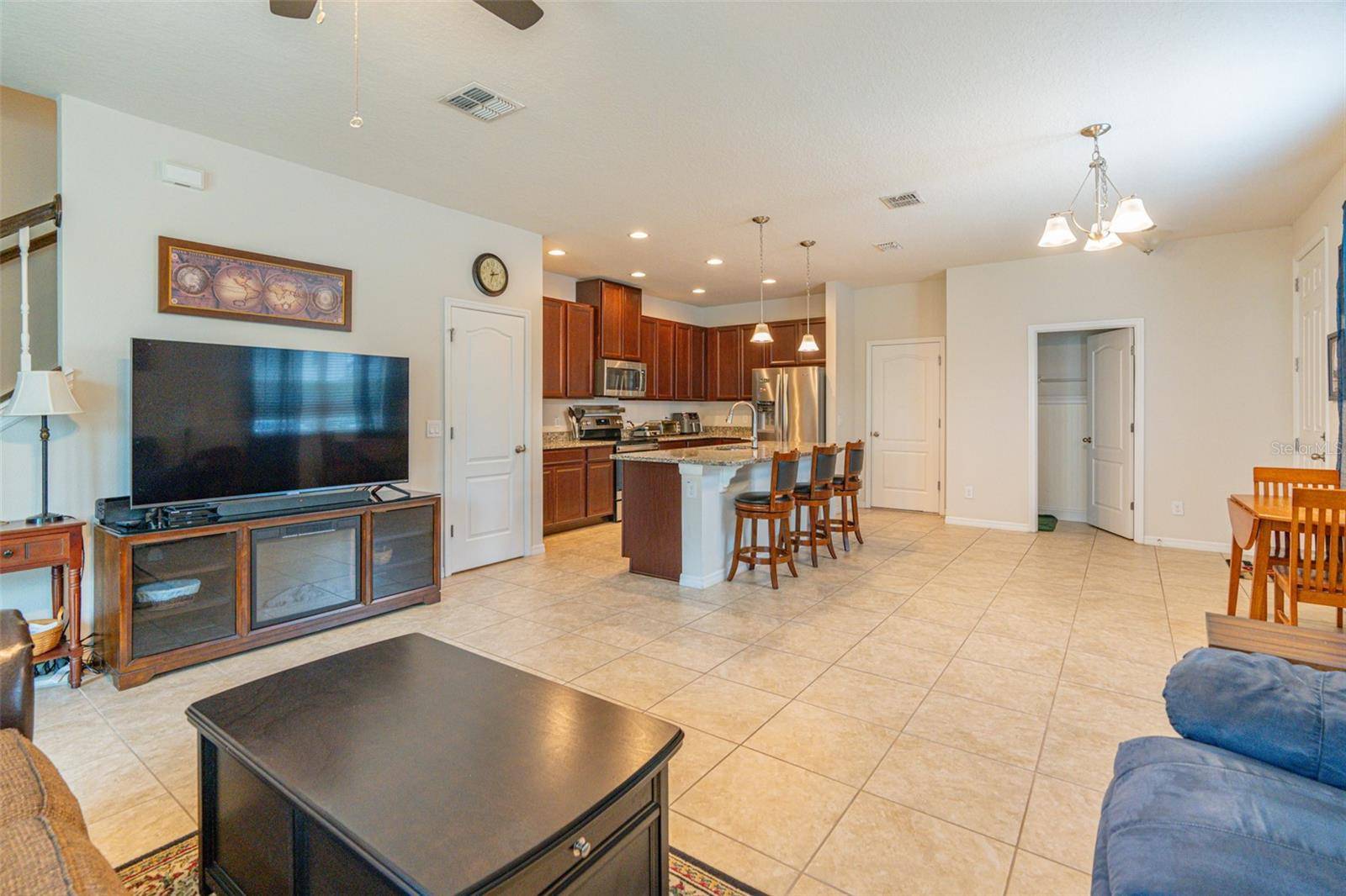 Oviedo, FL 32765,87 DELACORTE WAY