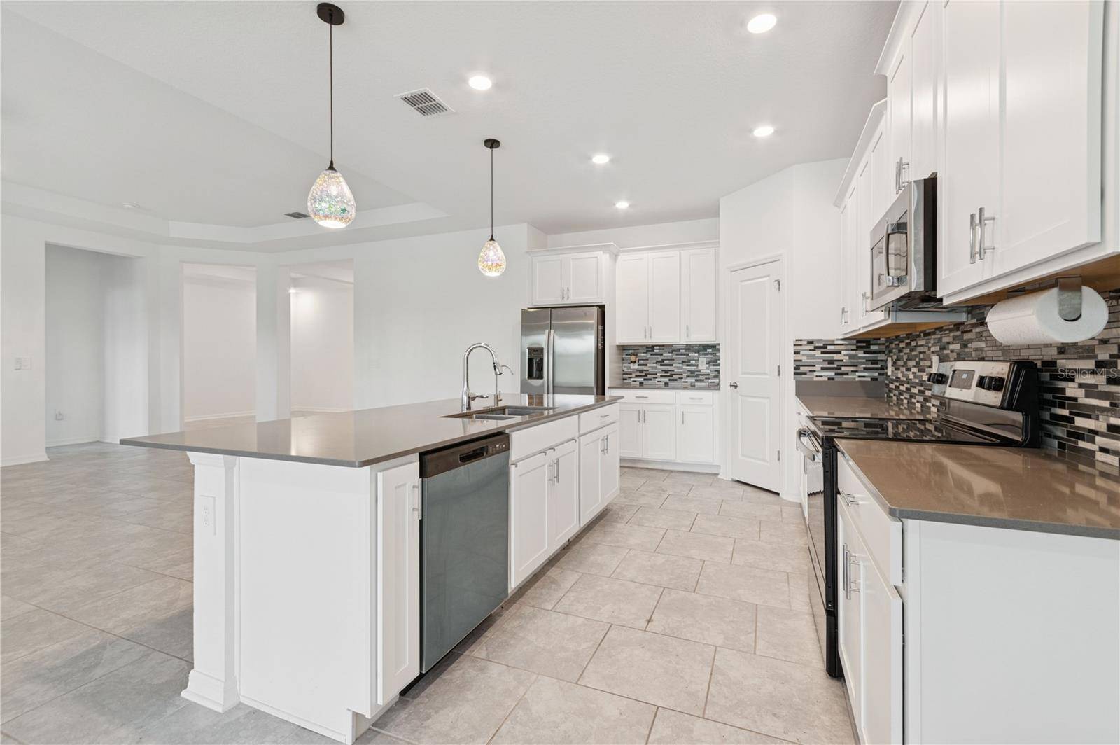 Mount Dora, FL 32757,6139 CLAYSTONE WAY