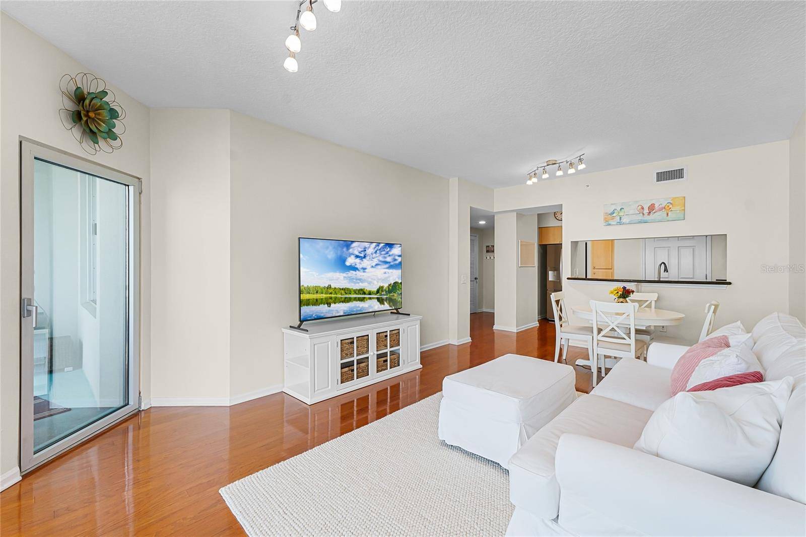 Orlando, FL 32801,322 E CENTRAL BLVD #1612