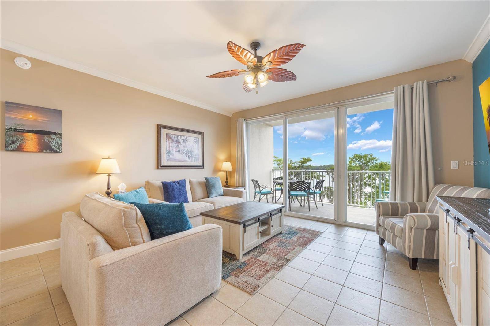 Orlando, FL 32821,13427 BLUE HERON BEACH DR #306