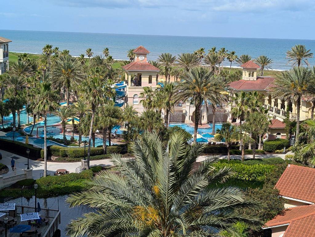 Palm Coast, FL 32137,200 OCEAN CREST DR #533