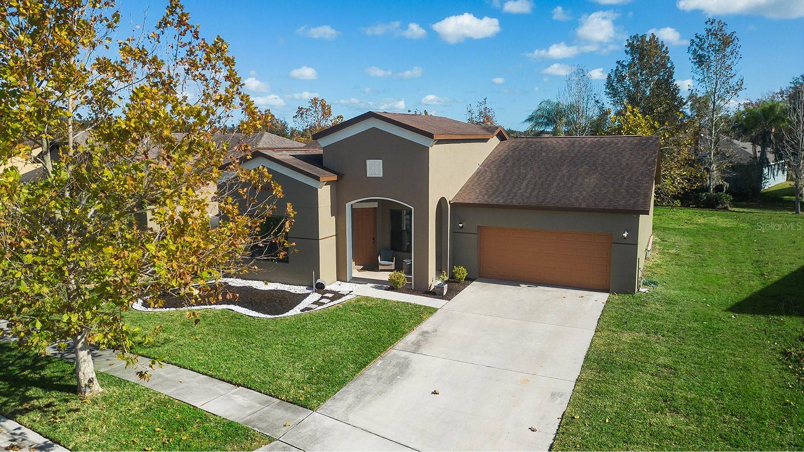 Kissimmee, FL 34744,997 LA MIRADA CT