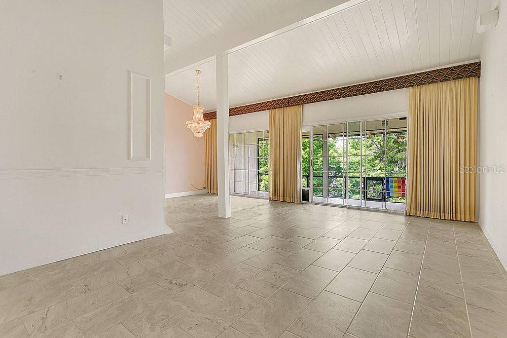 Altamonte Springs, FL 32701,200 MAITLAND AVE #122
