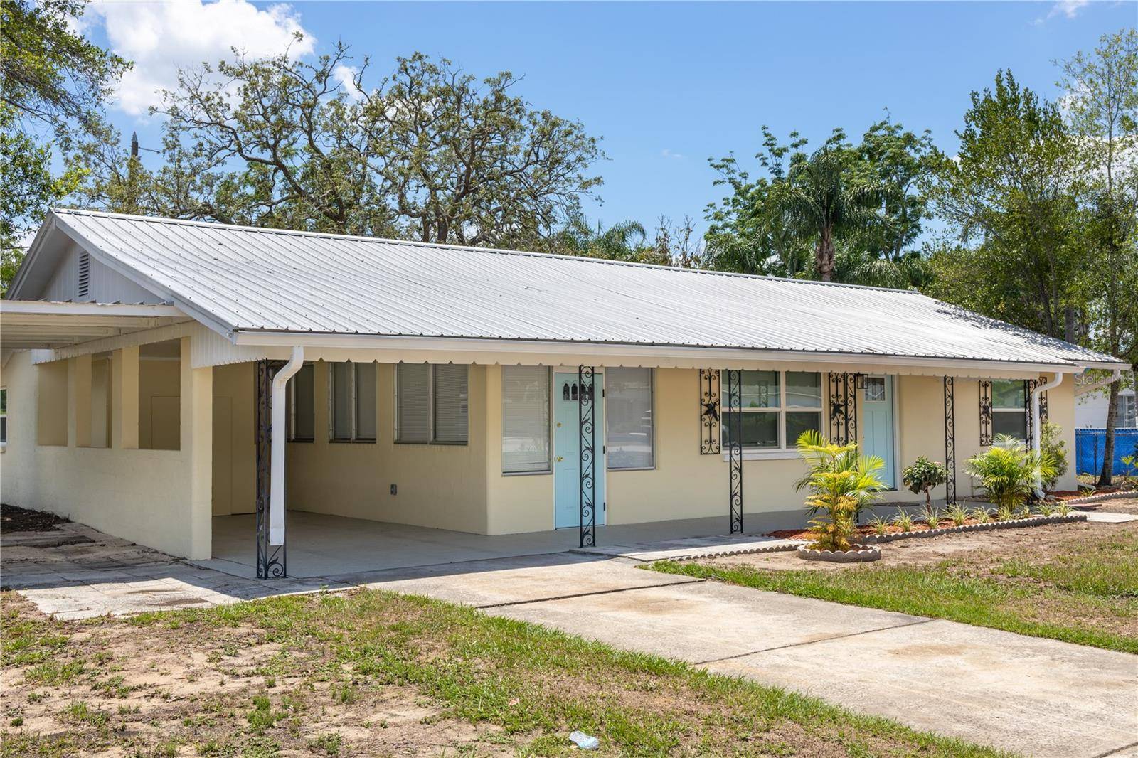 Eustis, FL 32726,88 E CHARLOTTE AVE