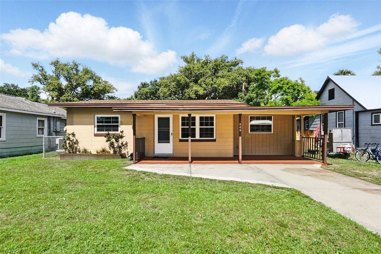 St Cloud, FL 34769,606 OHIO AVE