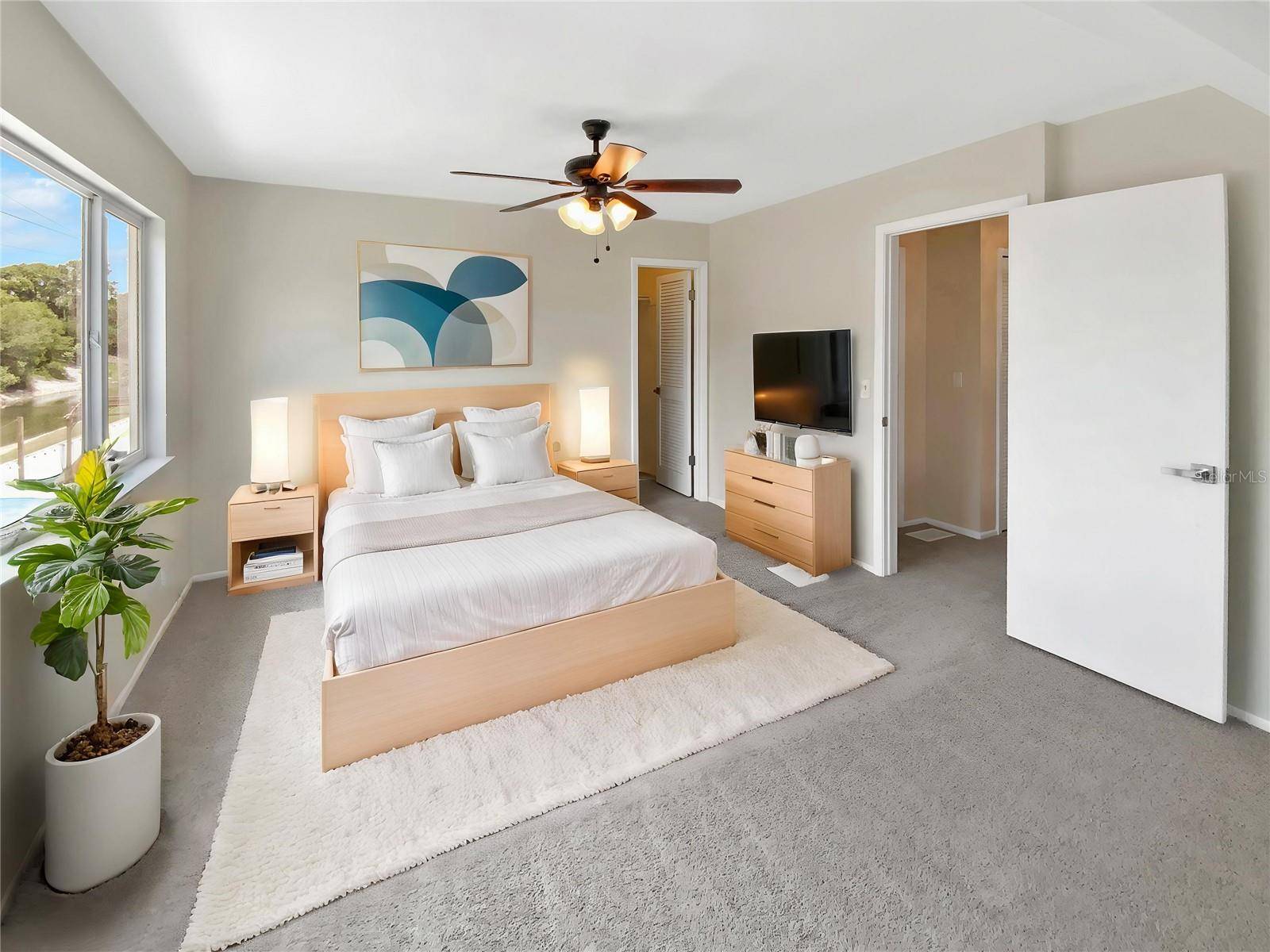 Longwood, FL 32750,721 ROCK CREEK LOOP