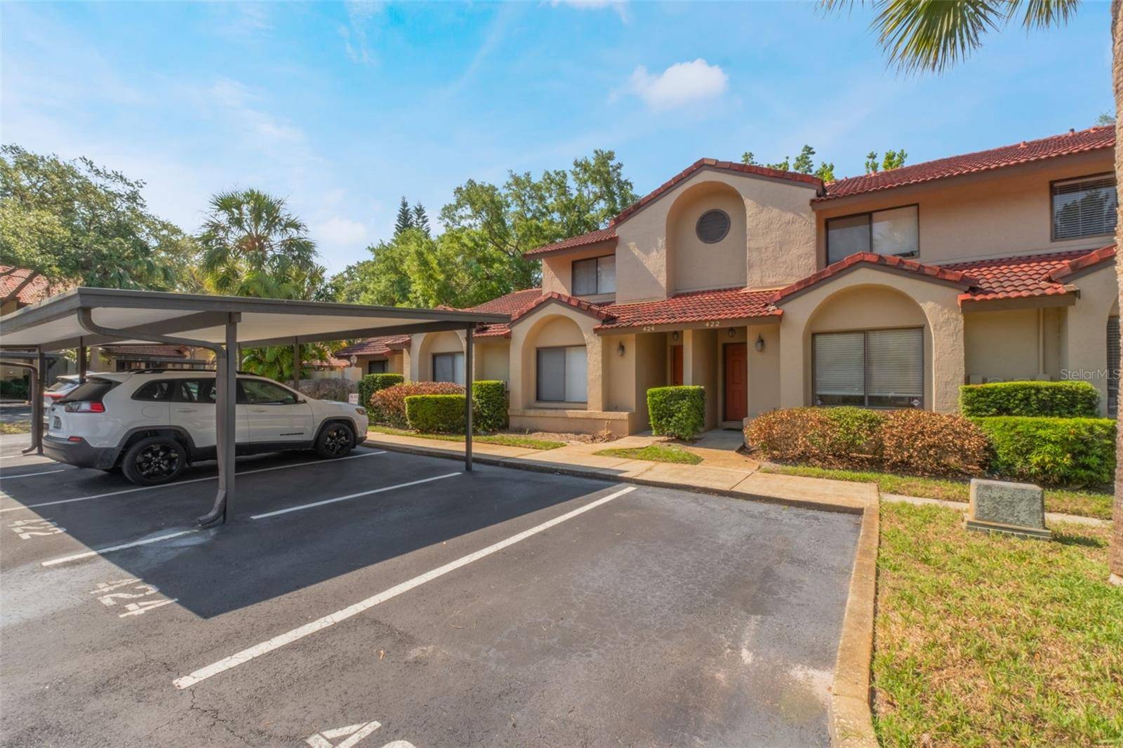 Winter Springs, FL 32708,424 CLUB DR