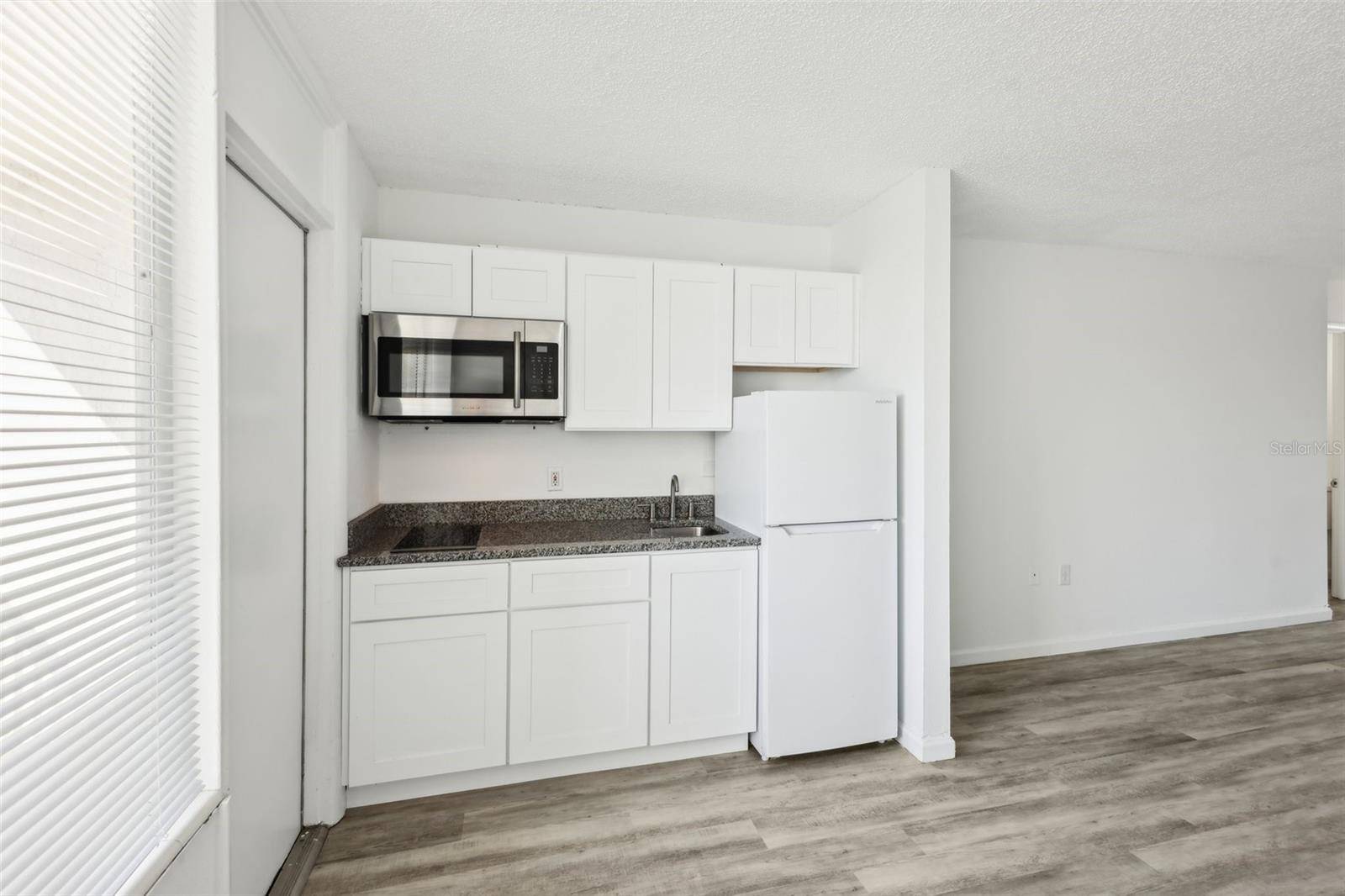Daytona Beach, FL 32118,935 S ATLANTIC AVE #302