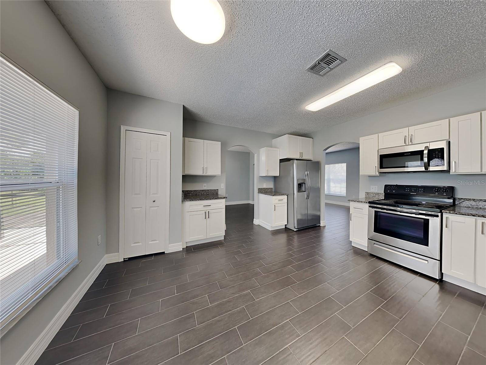 Kissimmee, FL 34758,605 ELBRIDGE DR