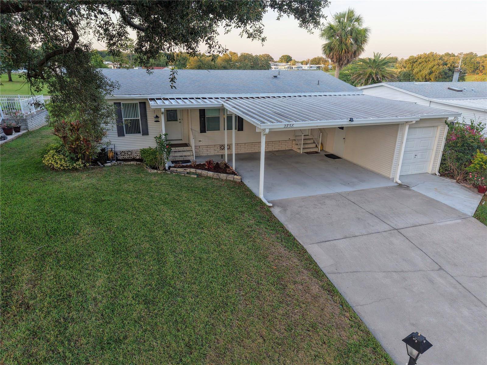 Zellwood, FL 32798,2738 LAKE GRASSMERE CIR #1884