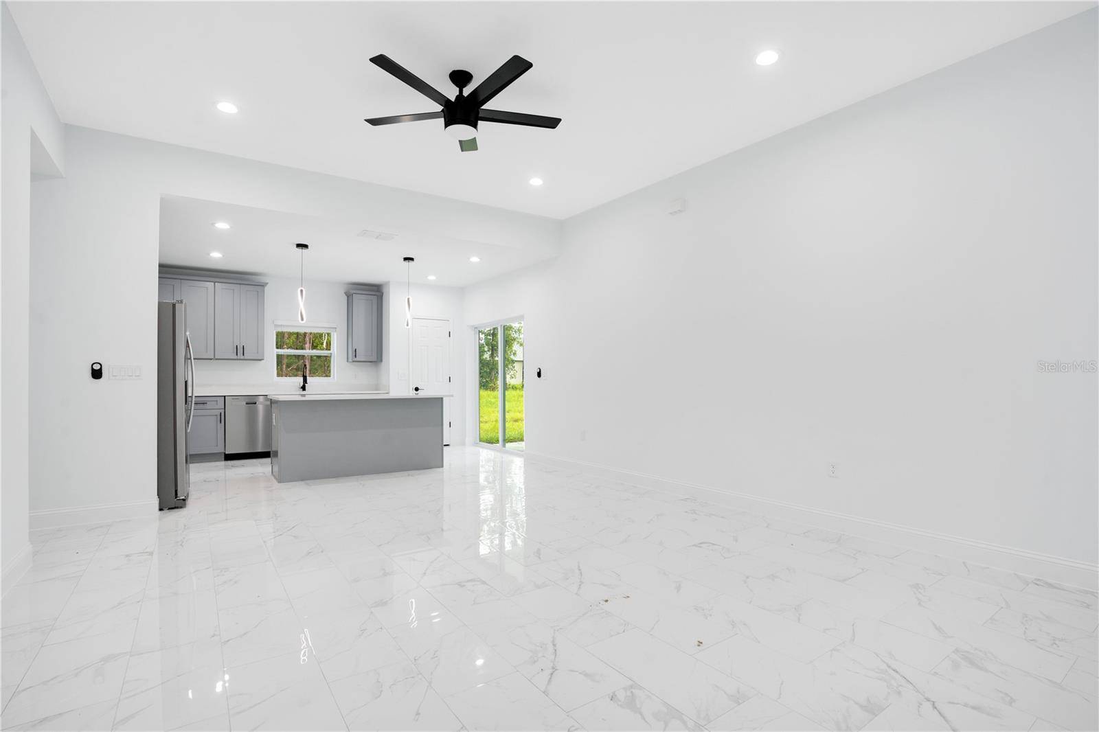 Belleview, FL 34420,13525 SE 100TH AVE