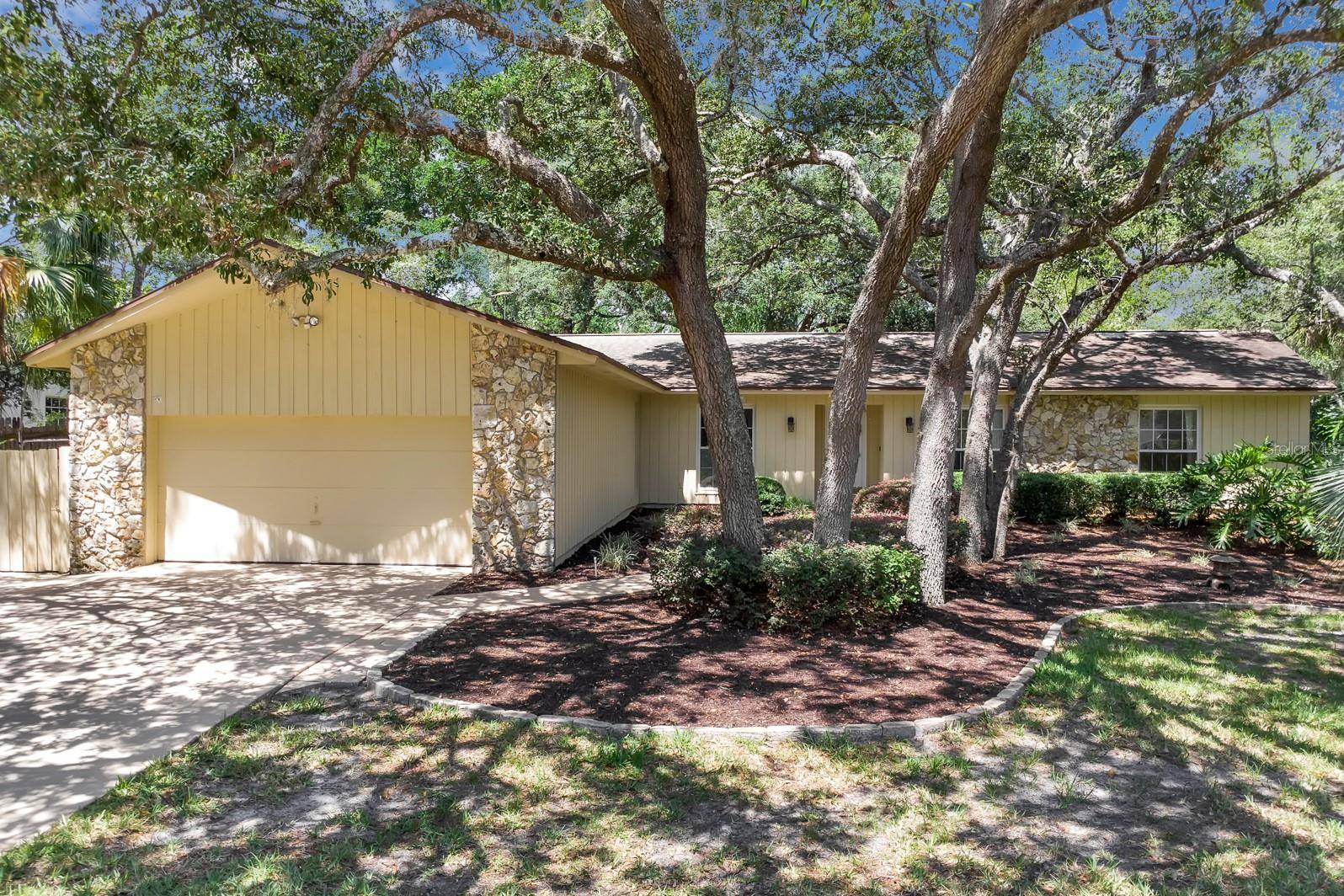 Longwood, FL 32779,107 WAYLAND CIR