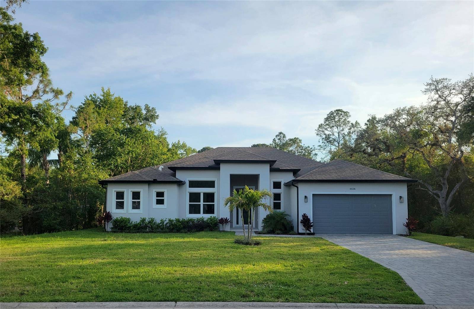 Kissimmee, FL 34758,4528 YORKSHIRE LN