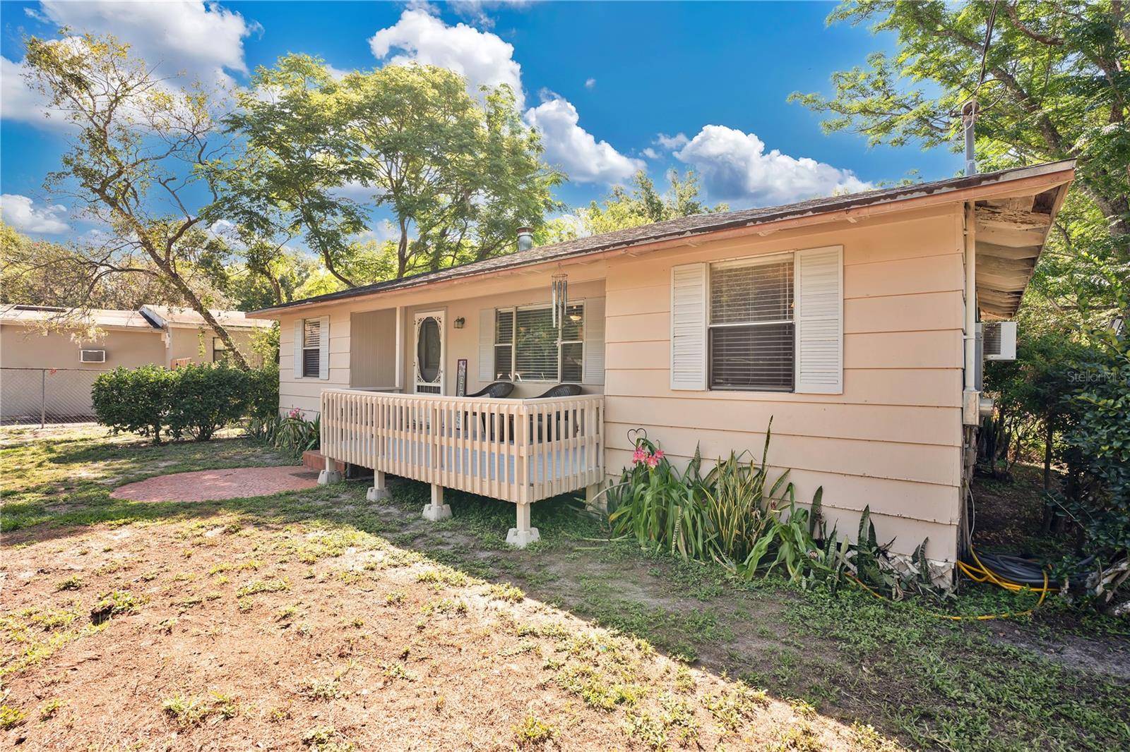 Orlando, FL 32817,2409 GARBELIA AVE