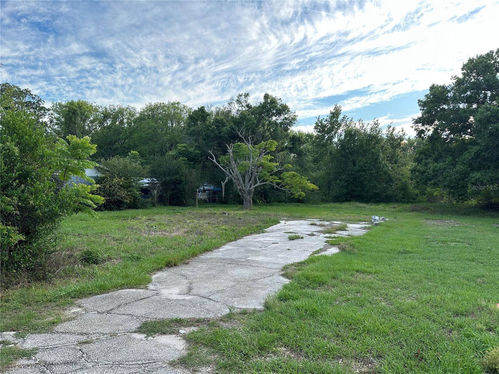 Groveland, FL 34736,322 1ST AVE