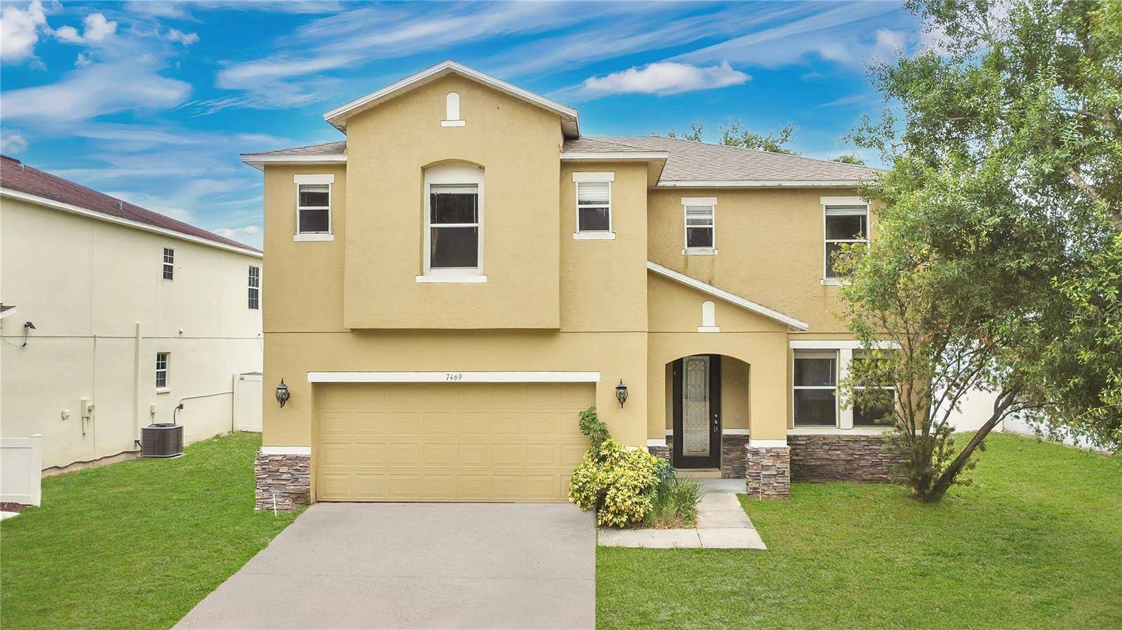 Lakeland, FL 33810,7469 HUNTERS GREENE CIR
