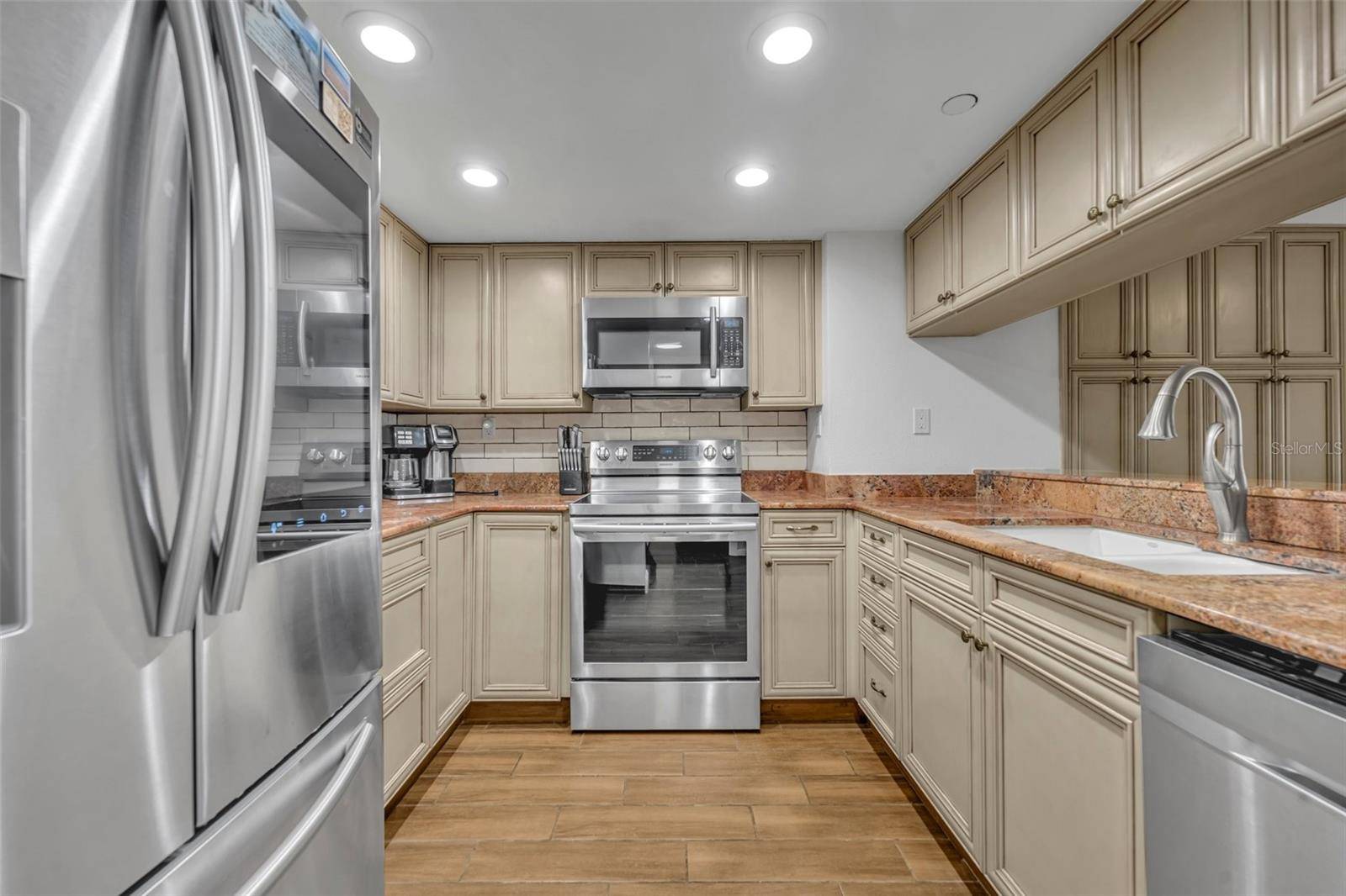 New Smyrna Beach, FL 32169,5207 S ATLANTIC AVE #225
