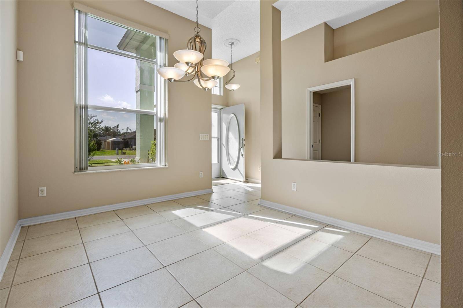 Eustis, FL 32726,2710 AUTUMN LN