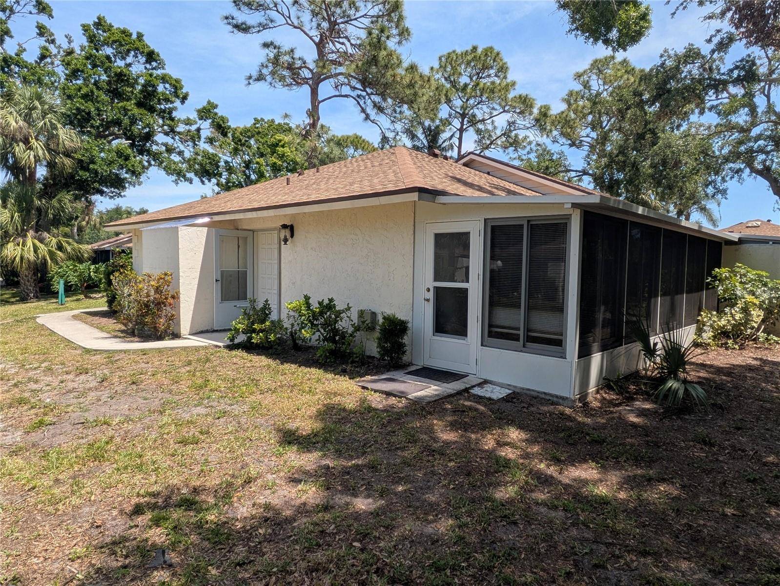 Sarasota, FL 34234,5356 ROYAL PALM AVE #5356