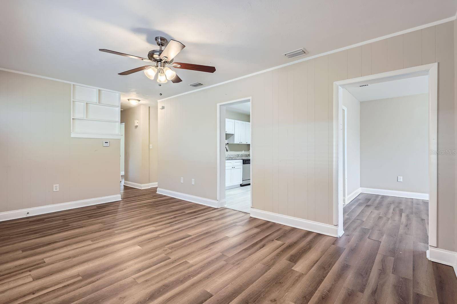 Leesburg, FL 34748,811 S LONE OAK DR