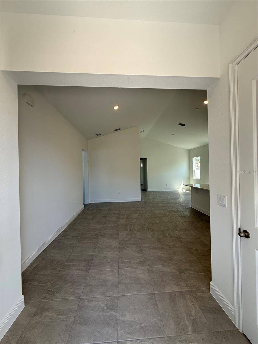 Deland, FL 32724,931 AZALEA WALK CIR
