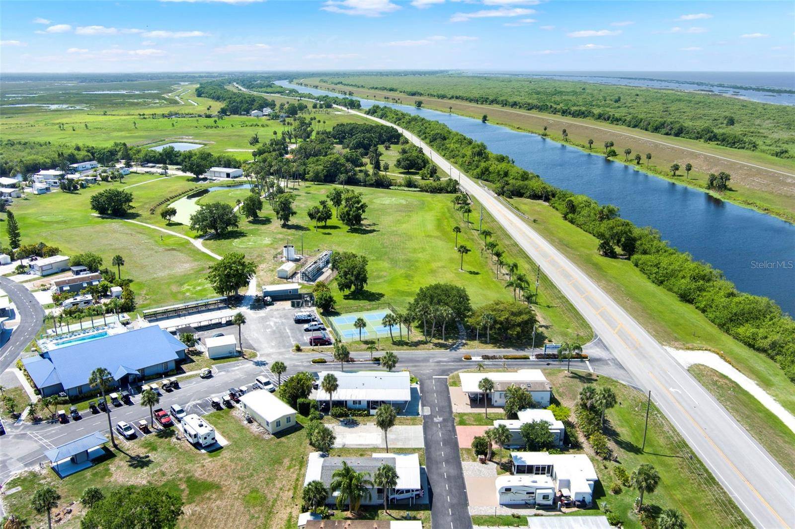 Okeechobee, FL 34974,13750 SE 127TH TER