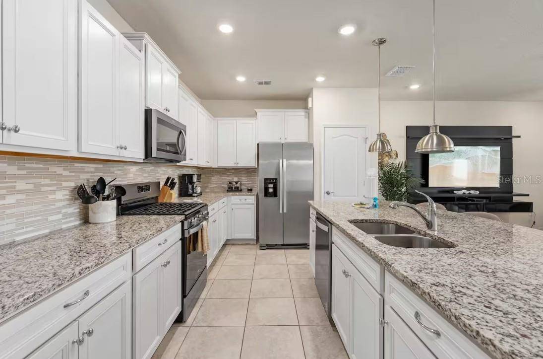 Davenport, FL 33837,7577 OAK SPRING LN