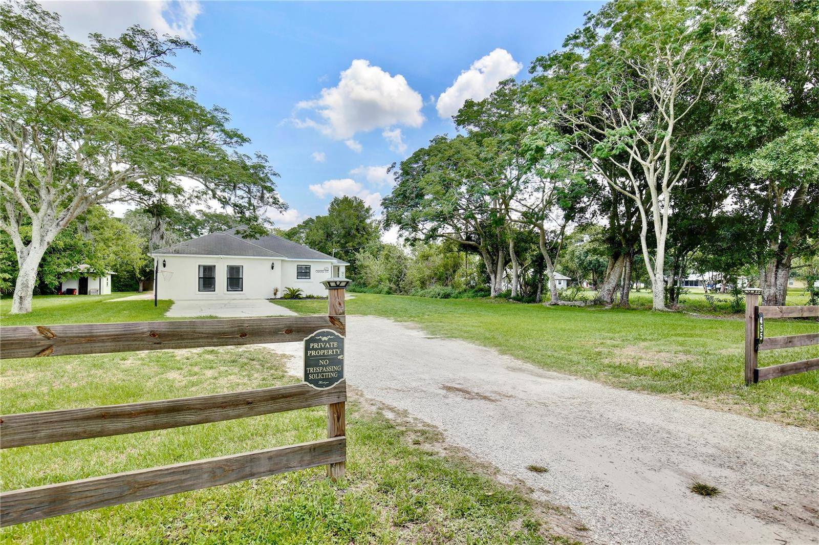 St Cloud, FL 34769,455 ORANGE AVE