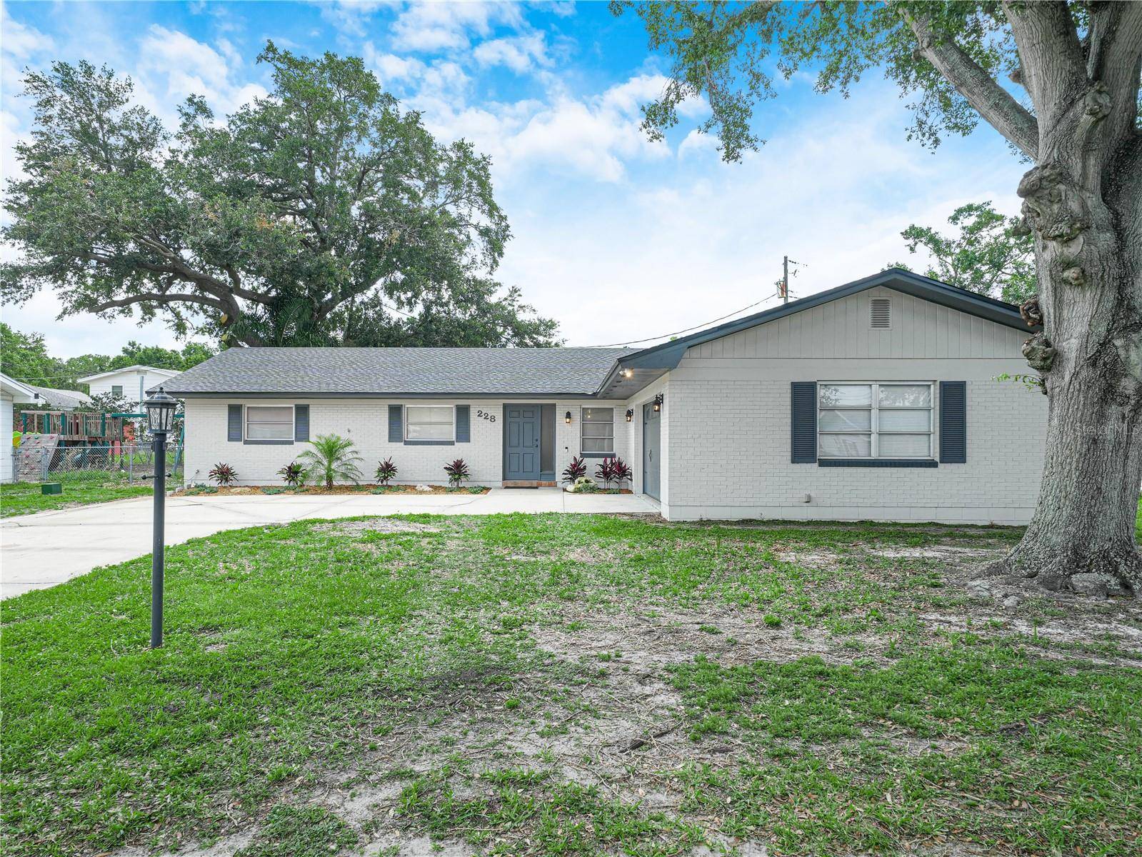 Winter Haven, FL 33884,228 KILMER LN