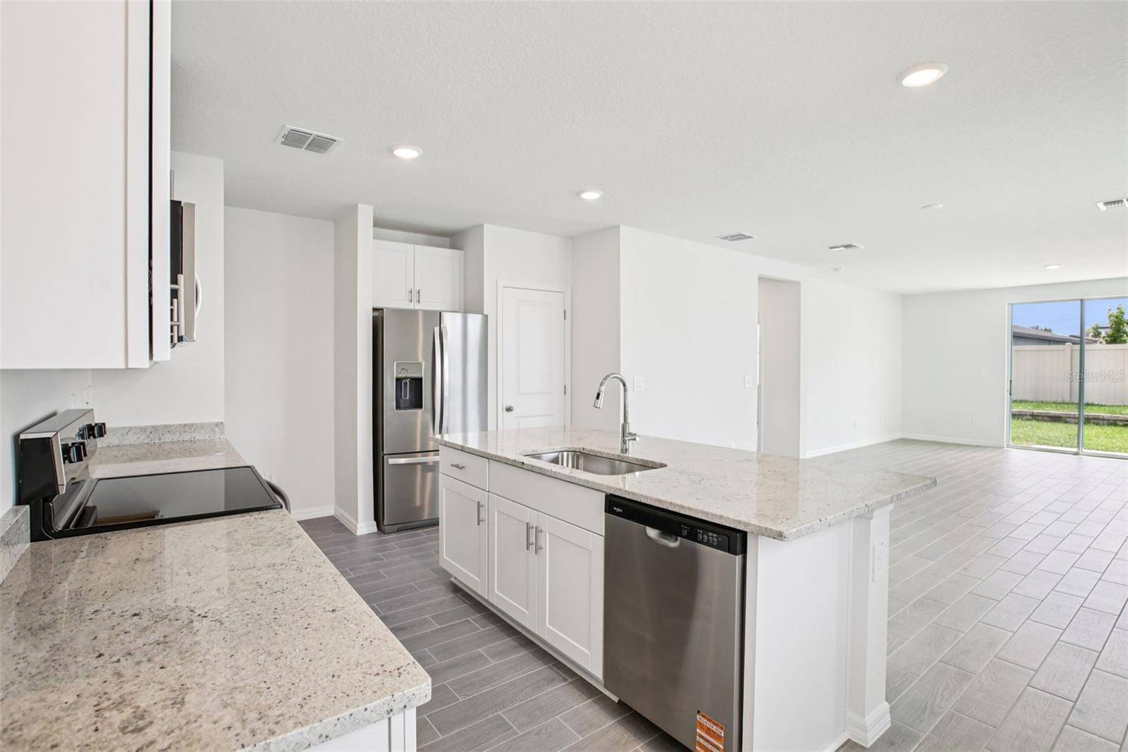 Zephyrhills, FL 33541,1828 BREKEY WAY