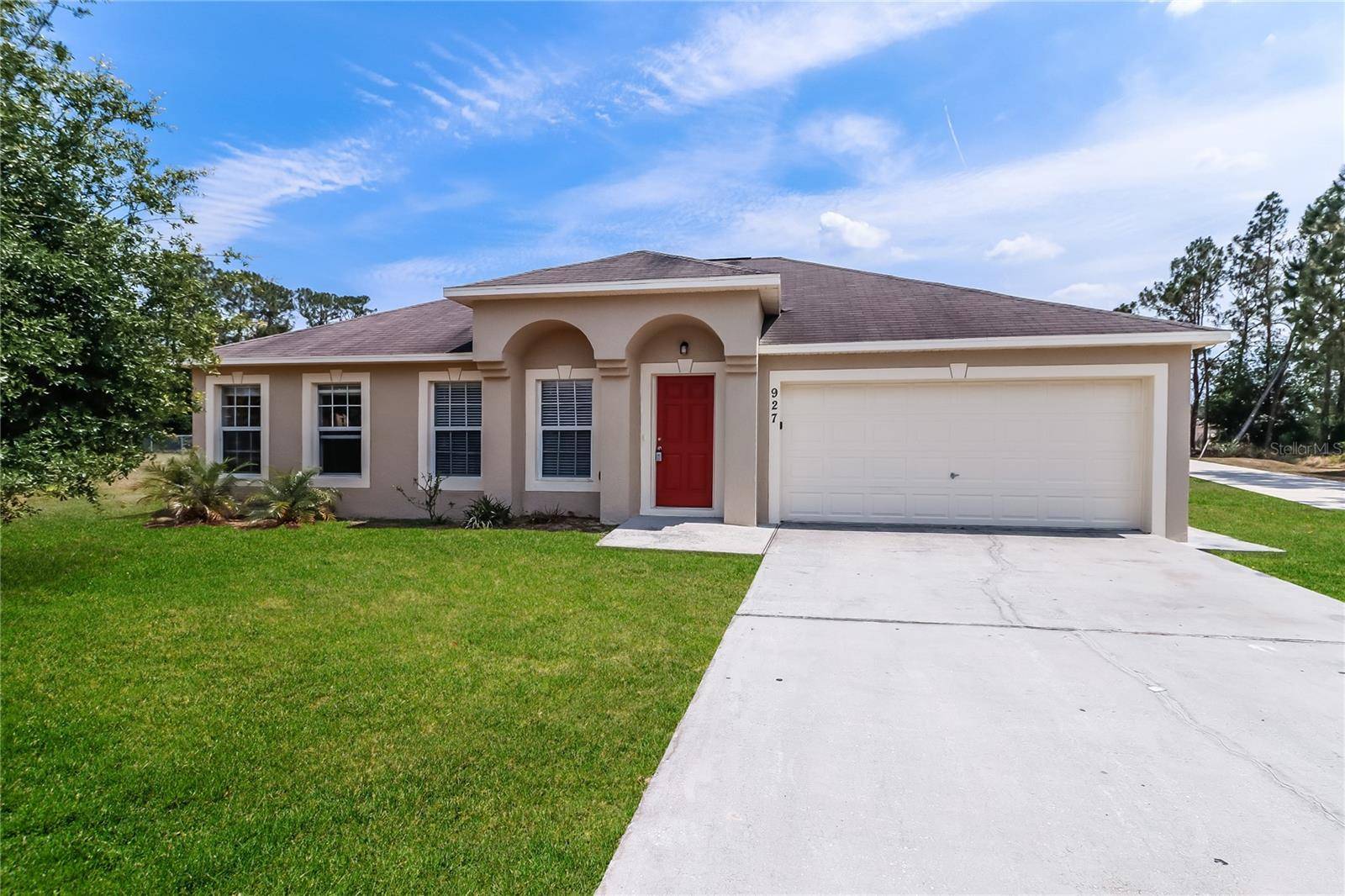 Kissimmee, FL 34758,927 CAMBRIDGE CT