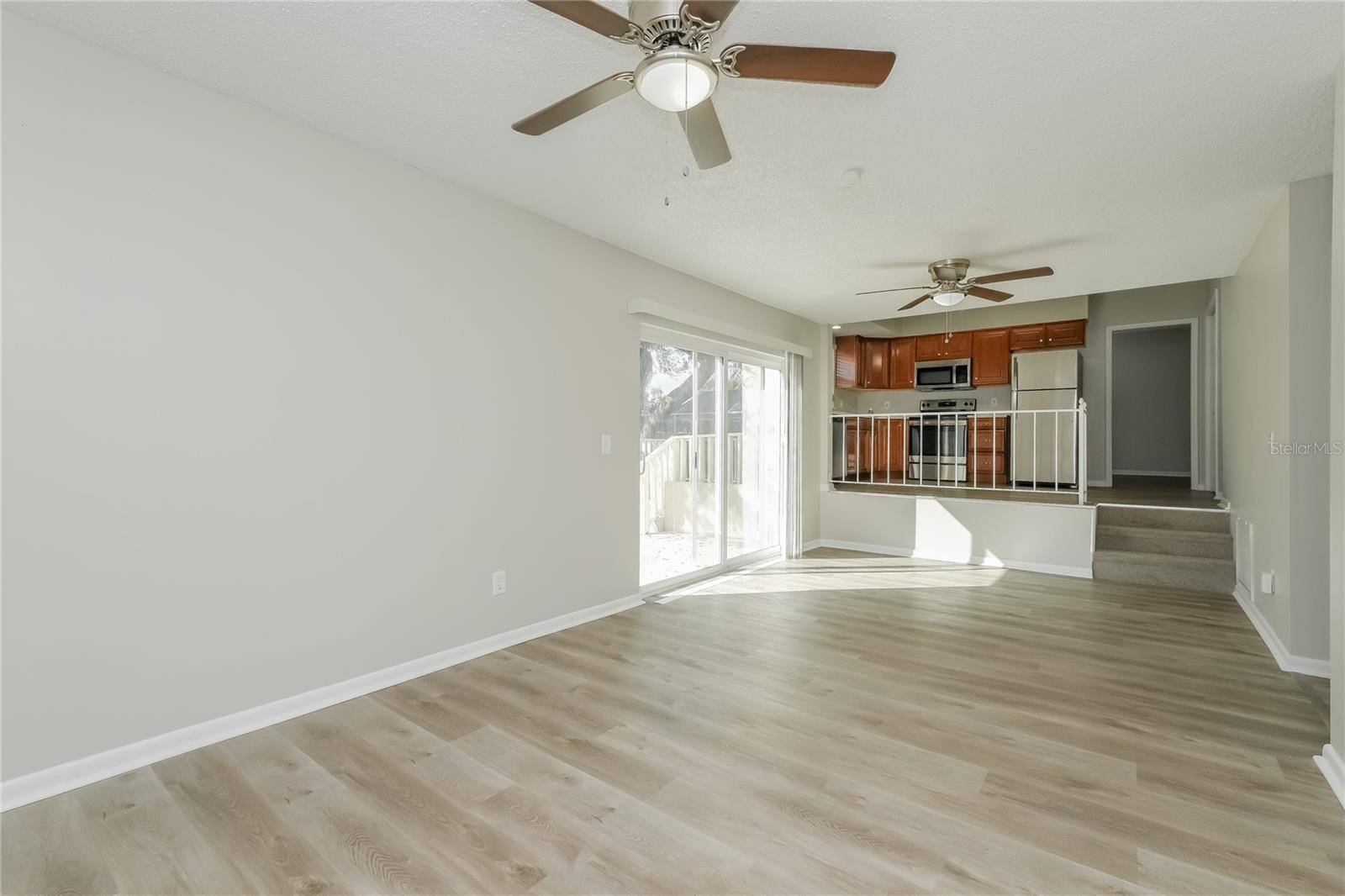Tampa, FL 33634,7406 MEADOW DR
