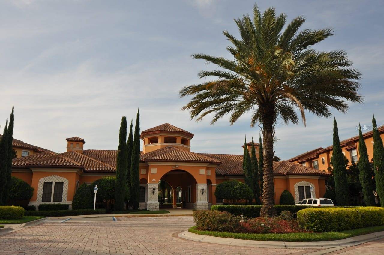 Orlando, FL 32835,6151 METROWEST BLVD #202