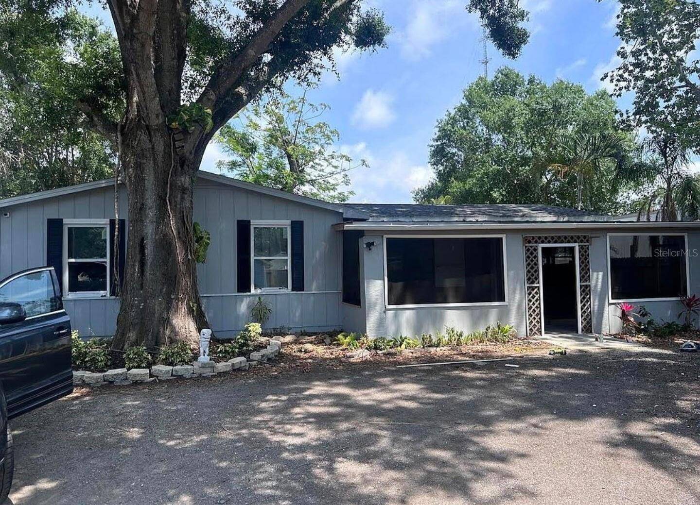Sarasota, FL 34232,27 TUCKER AVE