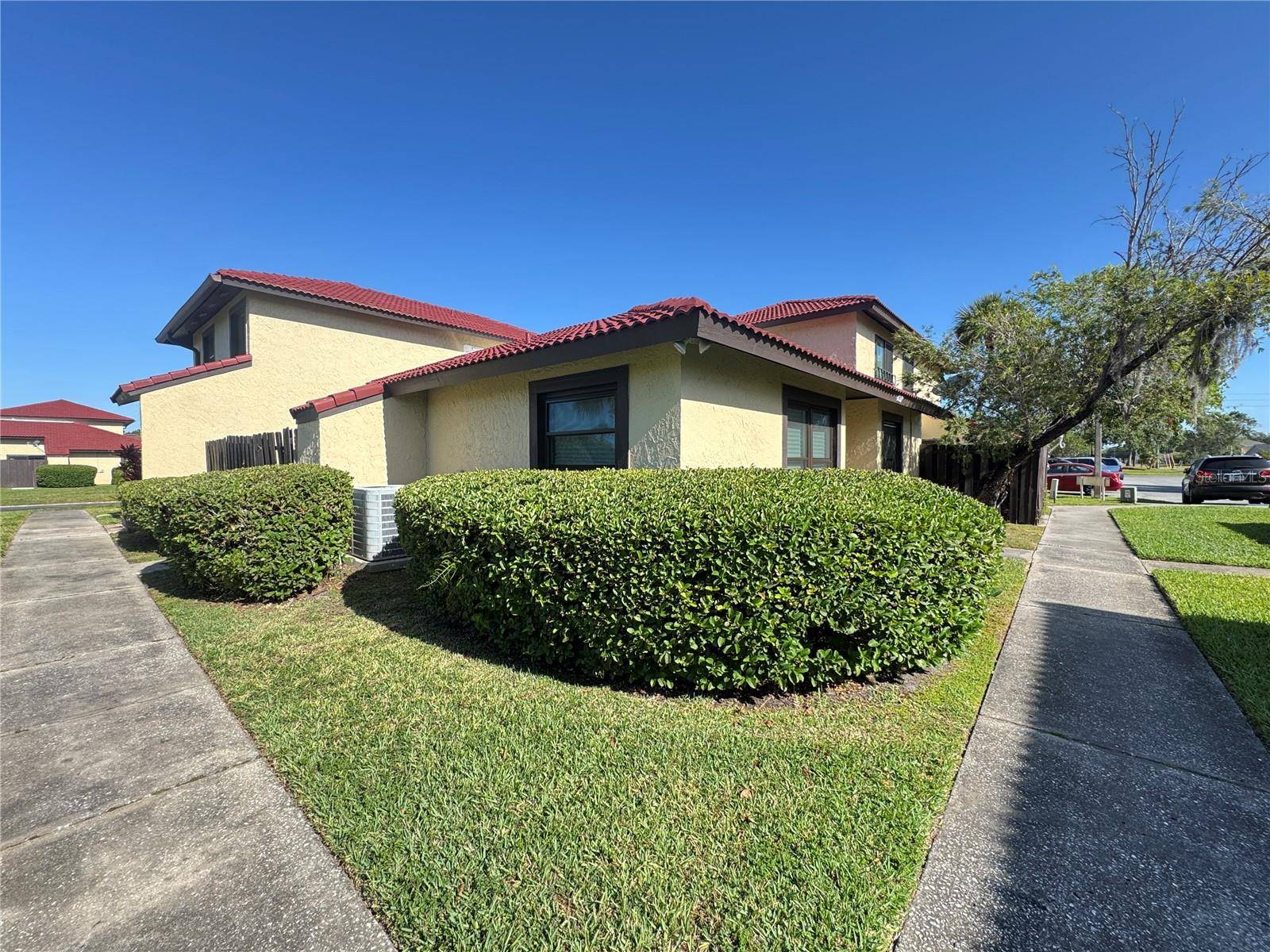 Kissimmee, FL 34758,433 HUNTER CIRCLE CIR